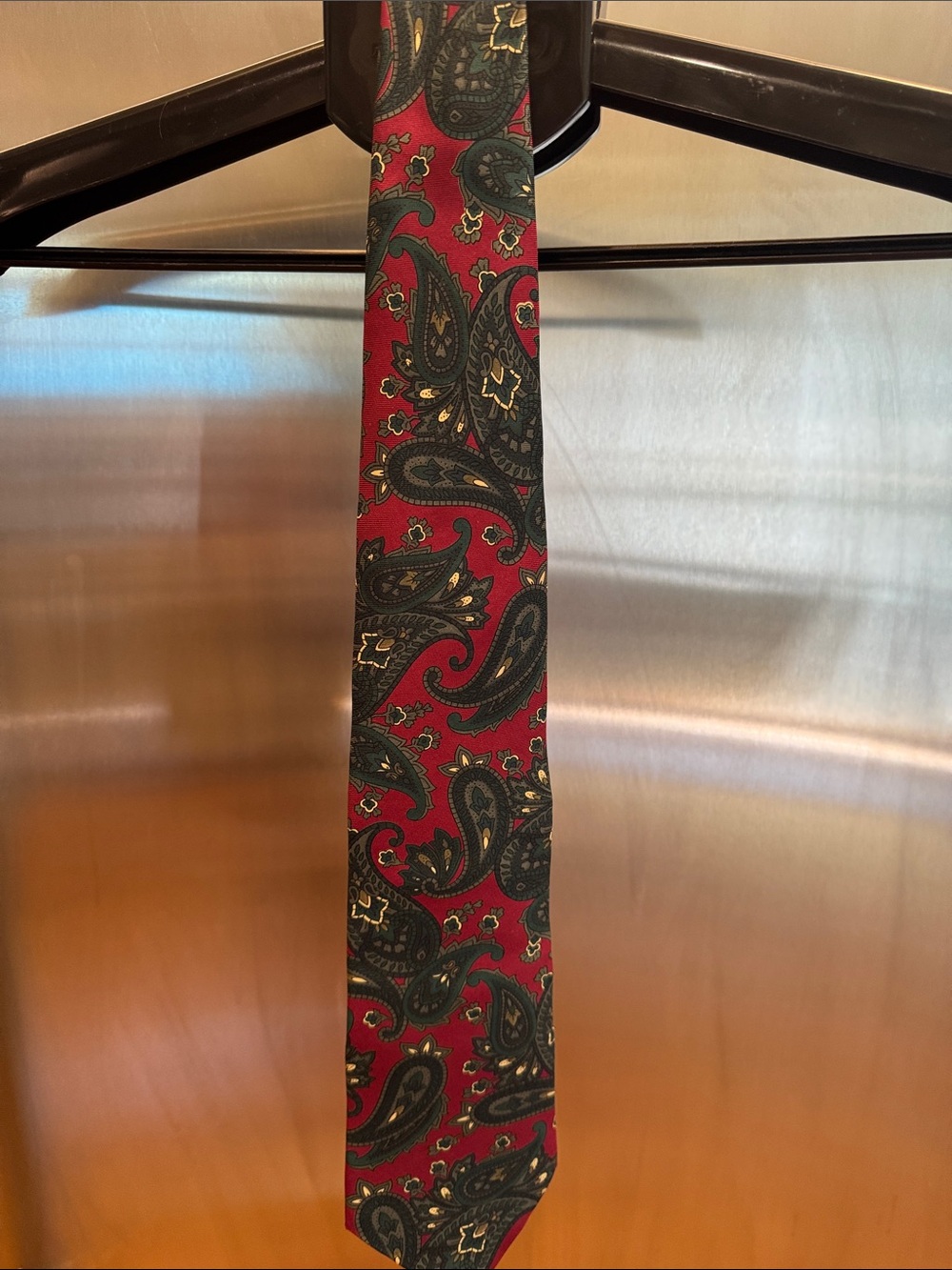 Men's Red Paisley Silk-Effect Tie with Black & Gold Accents